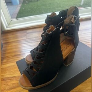 Coconuts by Matisse Black Crisscross Peep-Toe Block Heel Booties